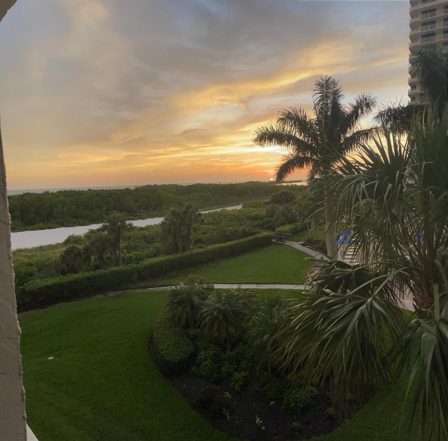 Beach Front Condo In Paradise Marco Island Kültér fotó