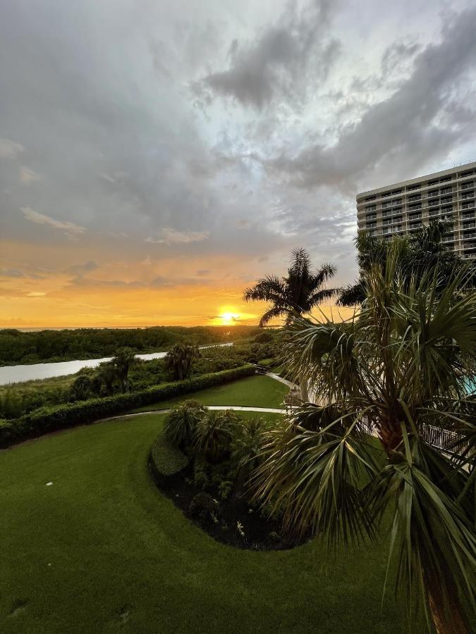 Beach Front Condo In Paradise Marco Island Kültér fotó